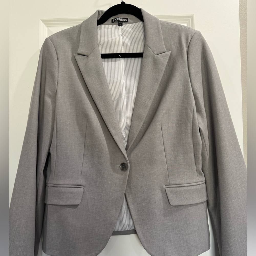 Express grey blazer 12